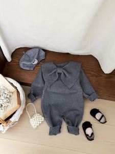 Baby clothes for spring and autumn stylish knitted romper for baby girls bow-knot sweater outerwear for newborns trendy romper