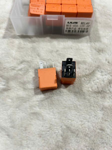 Rơ le 12v-24v cam bé. Rơ le trung gian 45 chân 40a chất lượng cao.