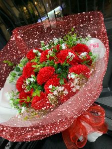 (Tặng thiệp + túi quà ) Set hoa đỏ FIGO độc đáo