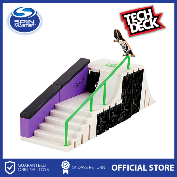 Fingerboards Tech Deck Nyjah Huston Skatepark Ramp with Mini