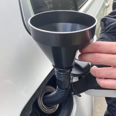 Corong Oli Wide Mouth Dengan Filter Saringan - Corong Untuk Isi Bensin Oli Air Radiator Motor Mobil