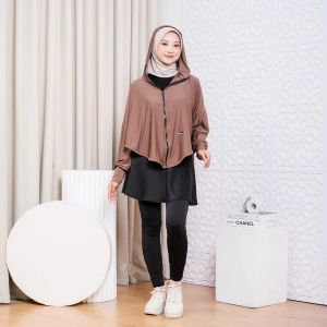 Hijab Jacket Outer Olahraga Croptop Sporty Untuk Hijab Wanita Oversize Baju Olahraga Instan