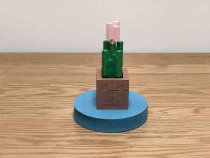 Pixel Art Potted Plant Desktop Figurine 14cm Pre-Assembled Glow-in-the-Dark Flower Building Block Statue Gaming Room Decor Cute Office Desk Accessories for Gamers & Pixel Fans