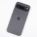 Ibywind cho Google Pixel 10 Pro XL miếng bảo vệ màn hình (Gói 2), với vòng bảo vệ ống kính máy ảnh của điện thoại, phụ kiện lắp đặt dễ dàng. 