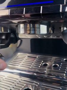 Coffee Filter Suction Magnetic Press Type Retractable Professional Powder Free Coffee Attractor Tool