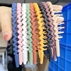 Hair Band Headband Plastic Material Sense of Style Comfortable to Wear Lightweight Face Wash and Make-up Cute