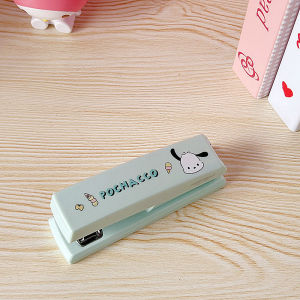 Christmas Gift Halloween Hot sanrio Kawaii Mini Stapler Hello Kitty Cartoon Household Use Office Binder Kuromi Cute Fashion Student Stapler Stationery