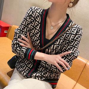 New Autumn/Winter Checkered Knitted Cardigan Women Sweet Pink Sweater Coat