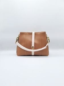 CLARISSA MAHEIN Tas Wanita Ruang Tiga Kekinian Tas Slingbag Tas Selempang Chintya Korean Style - CMSBB006M