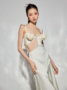 MISS MODERN - Pleasure Dress