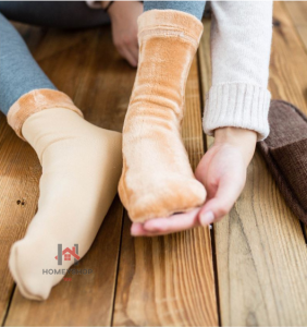 [10 ชิ้น] ถุงเท้ากันหนาว ถุงเท้าบุขน (สินค้าพร้อมส่ง) ค้าบ hs hs hs99.