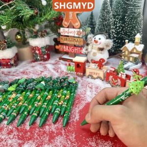 [COD] SHGMYD SPORTS ปากกาเจลรูปคริสต์มาส5ชิ้นรางวัลสำหรับนักเรียนปากกาเจลรูปการ์ตูนต้นคริสต์มาสซานตาคลอสมนุษย์หิมะของขวัญเครื่องเขียนสำหรับนักเรียนที่สร้างสรรค์