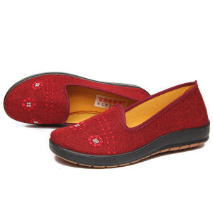 Free Shipping Spring And Autumn WomenS Flats Lightweight And Soft-Soled Available In Large And Small Sizes Flat-Heeled Casual Breathable Suitable For Mothers And Grandmothers