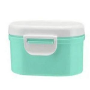 kotak susu atau snack