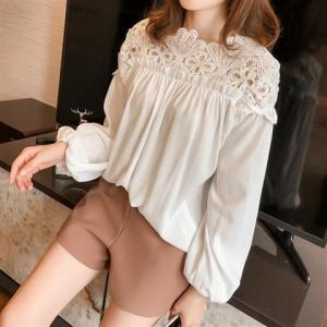 Wouey Korean Style loose Off Shoulder Women Blouse Casual Long Sleeve Loose White / Black Shirt Tops