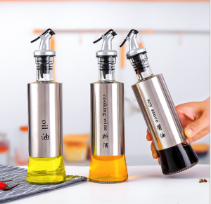 (TẶNG PHỄU) Chai chiết đựng dầu giấm nước mắm thủy tinh bọc inox 2 dung tích 180 và 300ml - chai đựng giấm - chai chiet dau an