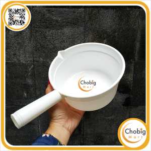 CHOBIG Gayung Toilet PUTIH Air Bening / Alat Mandi Gagang Kayu / Centong Transparan Cebok Plastik