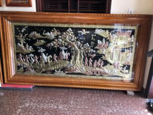 Bức họa tranh đồng mạ tam khí " VINH QUY BÁI TỔ "