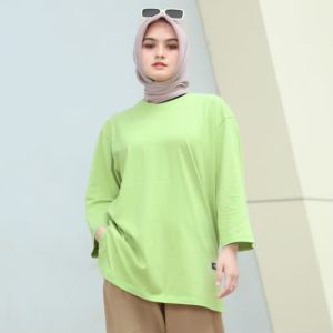 Terlaris Kaos Basic Kaos Polos Jumbo Kaos Oversize Panjang Lengan 7/8 Belah Pinggir Kaos Forever Kaos Wanita Dewasa Atasan Muslimah Jumbo Hijab Style Kaos Olahraga Kaos Senam / ARELS ID