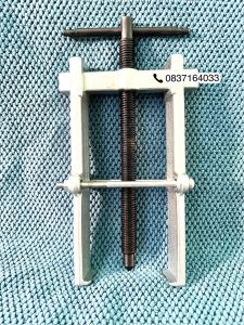 Vam Cảo 2 Chấu Đa Năng Tháo Vòng Bi Bánh Răng BERRYLION  8/200MM