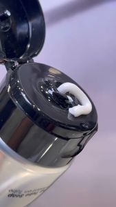 Bobbi Brown Lathering Tube Soap Sữa rửa mặt tạo bọt cung cấp độ ẩm và nuôi dưỡng da 125ml