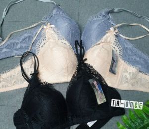 เสื้อชั้นใน Sister Hood no.6619 ลายลูกไม้ ฟองบาง ไม่มีโครง เสื้อชั้นในผู้หญิง