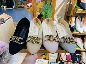 [ส่งเร็วพิเศษ!] รองเท้าคัทชู หน้าโซ่ทอง 3สี ราคาถูกต้อง ส่งสั่งสุดท้าย สำหรับคุณหน้าชุมชน