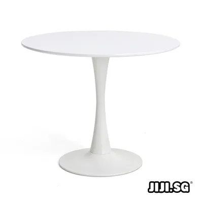 (JIJI SG) ORLA Round Table (Pre-assembled) - Cafe Table / Desk / Dining Room / Table / Furniture