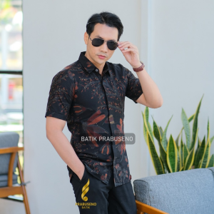 ALOGA – Prabuseno Kemeja Batik Pria Lengan Pendek Size Slimfit Bahan Katun Printing Lapis Furing Erro Handmade Kualitas Premium Jumbo Big Size Modern Halus Adem dan Nyaman Atasan Cowok Pakaian Kerja Formal Kantor