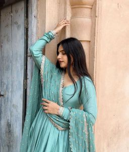 Finon Silk Gown❤️🔥❤️🔥❤️🔥