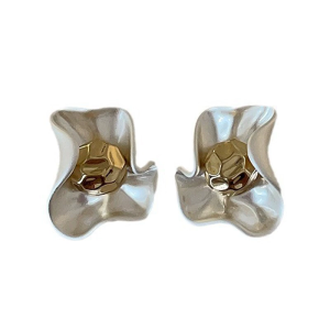 Flower Statement Earrings Modern Ear Woman Earrings Stylish Studs Earrings Metal Texture for Various Occasion