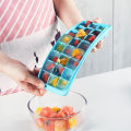 Gratis Semua - Cetakan Es Batu / Cetakan Es Batu Cokelat Jelly Silicone 24 / 36 / 160 / Kotak Cube Silikon Elastis / Cetakan. 