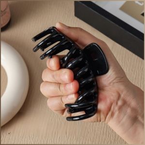 คลิปหนีบผม แคลมป์ รูปทรงเกลียวที่เป็นเอกลักษณ์ คลิปปลาฉลามนุ่ม อ่อนนุ่ม ป้องกันผมร่วง มีความยืดหยุ่น