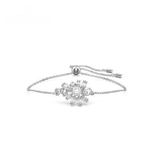 Swarovski Adjustable Silver and Crystal Swan Bracelet Suitable as a Christmas Gift.