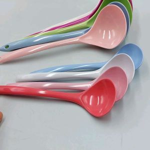 กระบวย กระบวยเมลามีน กระบวยด้ามยาว กระบวยคละสี กระบวยตักซุป ช้อนเมลามีน ราคา/1ชิ้น