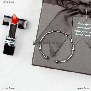 [COD] Home Base Classic Premium Retro Style Twisted Twist Metal Bracelet for Women Simple Open Adjustable Trend Girls Jewelry Gift Accessories
