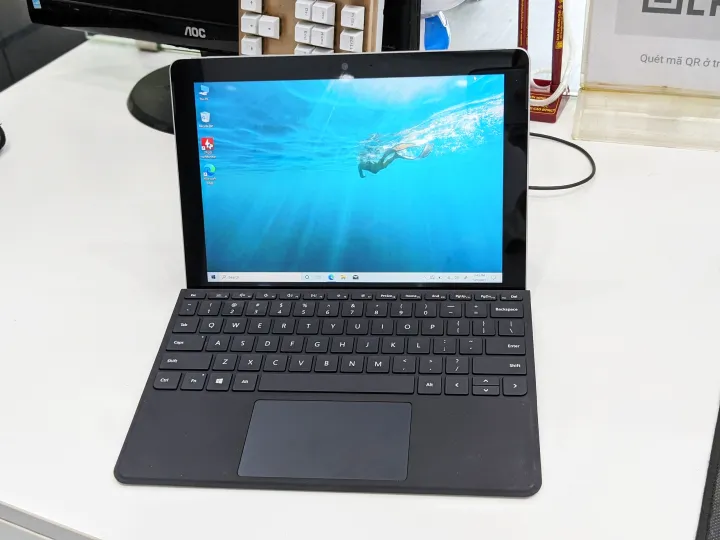 Microsoft%20Surface%20Go%20%7C%20Ram%208gb,%20windows%2010,%20s%E1%BB%AD%20v%C4%83n%20ph%C3%B2ng%20word,%20Excel,..%20gi%E1%BA%A3i%20tr%C3%AD%20%7C%20%20T%E1%BA%B7ng%20s%E1%BA%A1c%20v%C3%A0%20b%C3%A0n%20ph%C3%ADm%20ch%C3%ADnh%20h%C3%A3ng%20-%20Image%205