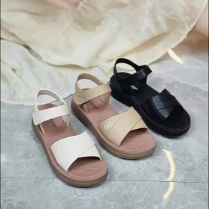 [Free Shipping] MomS Sandals For Outdoor Wear Summer Soft Leather Soft-Soled Beach Shoes For Middle-Aged And Elderly Women Non-Slip New Style Thick-Soled Sandals