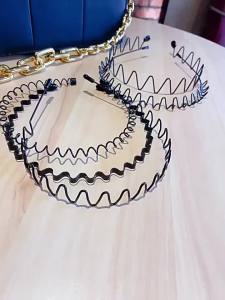 Mens Invisible Headband Metal Wavy Headband Korean and Japanese Style for Styling Hair When Going Out Face Washing and General Hair Care - Reliable Utility | Barangan Berkualiti Rek...