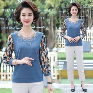 Áo trung niên cổ V phối ren tay voan hoa sang trọng