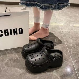 [Free Shipping] 9Cm Thick-Soled Platform Clogs For Women New Fashion Closed-Toe Dual-Use Casual Beach Garden Shoes