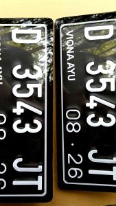Plat Nomor Motor Akcrilik & Baut Tanam: Panduan Lengkap