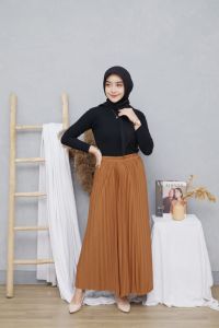 ROK PLISKET 100% REMPEL BESAR: Fashion Wanita Berkualitas