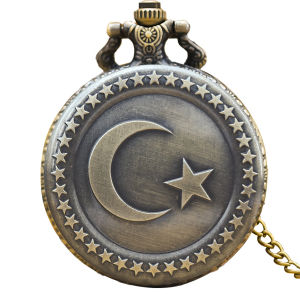 Retro Moon Star Pocket Watch Fashion Anime Quartz Necklace Watch Mens and Womens Jewelry Childrens Holiday Gifts