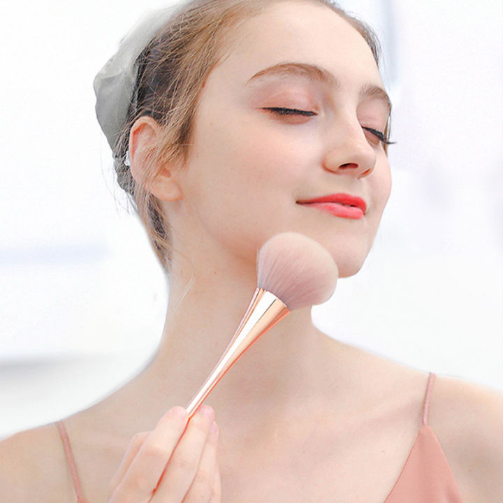 Fluffy Thick Bristles Universal Makeup Brush Blush Loose Powder Brush