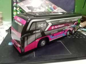 Mainan Bus Basuri RC  Telolet Basuri Ukuran Besar Nyala Klakson Dan Lampu LED Baterai Charge