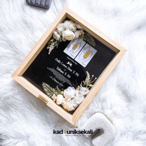 1 HARI JADI MAHAR PERNIKAHAN FULL RUSTIC CUSTOM WARNA - FRAME 3D 35X30CM