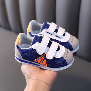 Dropshipping Childrens Sneaker 2024 Spring and Autumn Boys Fashion Soft Bottom Cortez Baby Shoes Girls Casual ㏇L0514