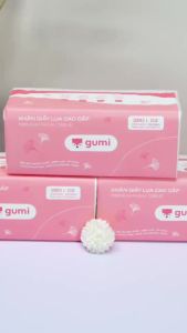 Xách 4 gói giấy rút lụa cao cấp GUMI Khăn giấy lụa mềm mịn đảm bảo an toàn cho da.