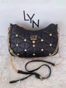 Túi xách tay nữ chần da Ly.n crossbody bags Lyn